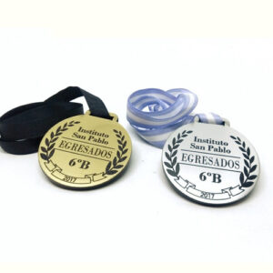 Medalla de acrílico bicapa símil metal