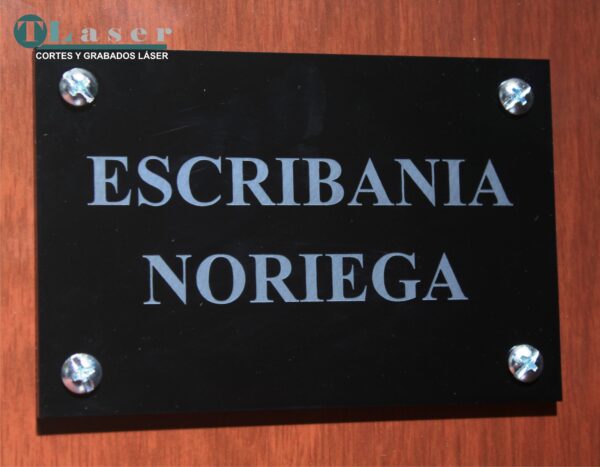 Placa de pared acrilica negra de 2mm - Image 6